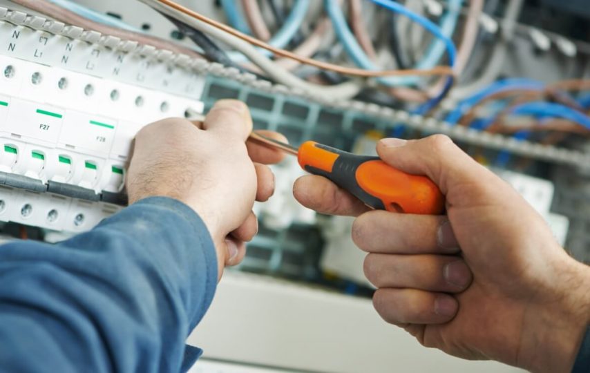 electrician in Lancaster